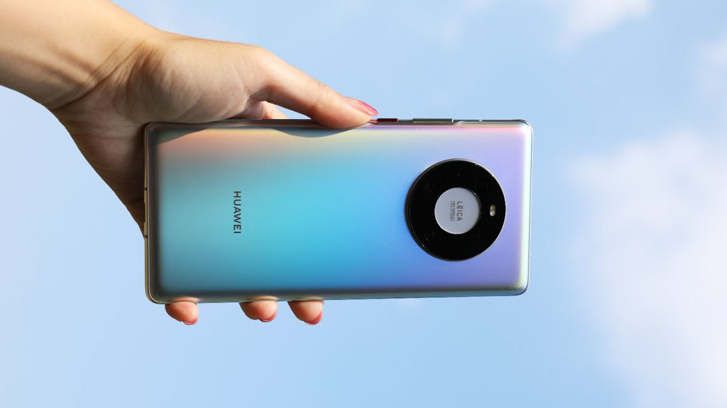 Huawei Mate 40 Pro July 2024 expanding